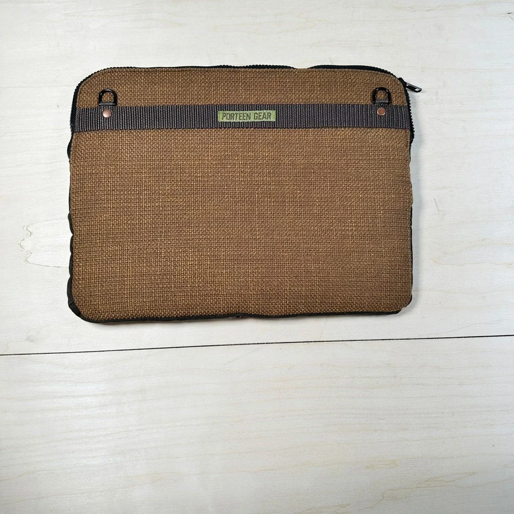 Sea Turtle Laptop Sleeve Case‎ Tapestry 13 inch Orange Brown NEW